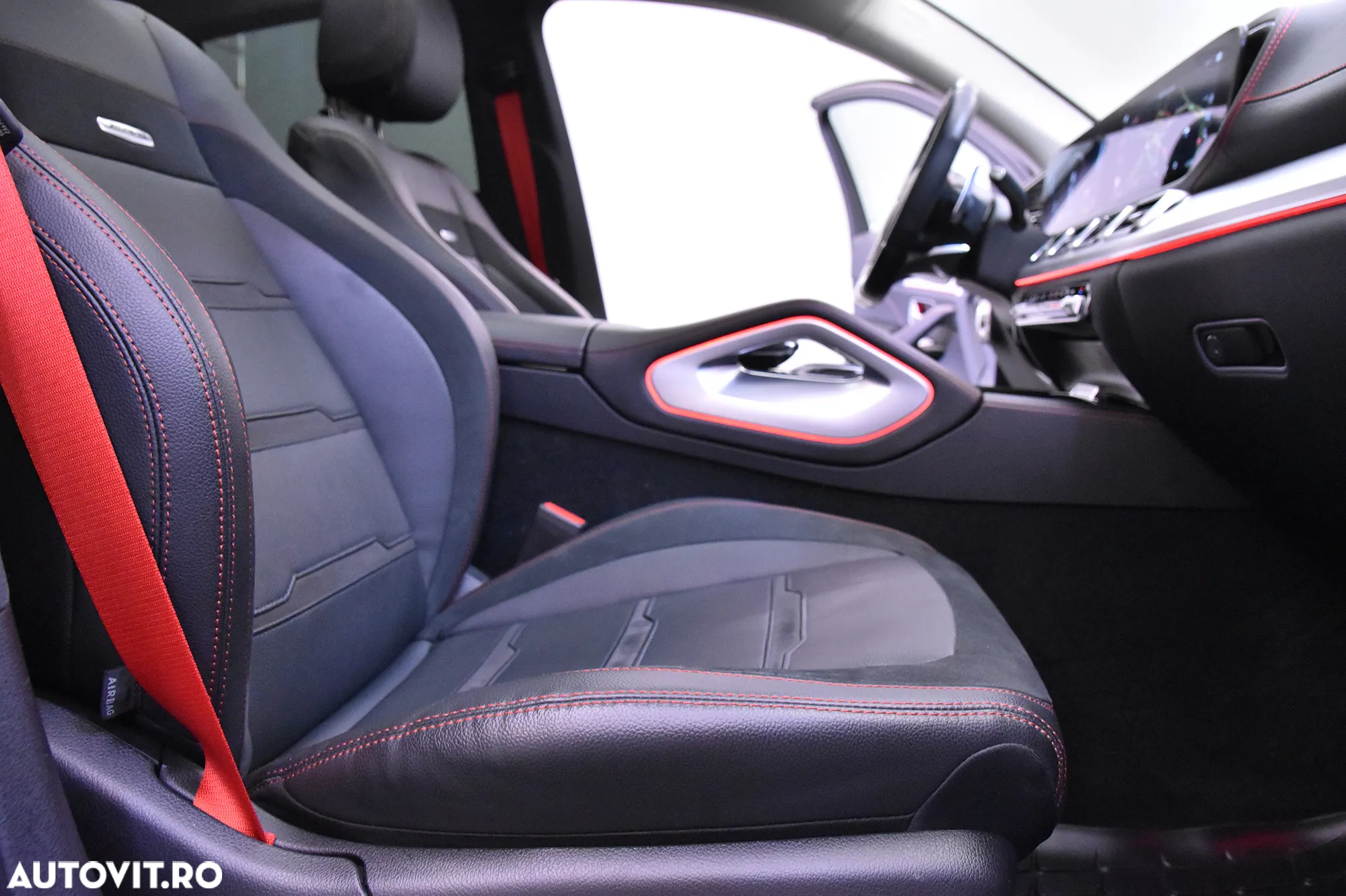 Mercedes-Benz GLE Coupe AMG 53 MHEV 4MATIC+ - 11