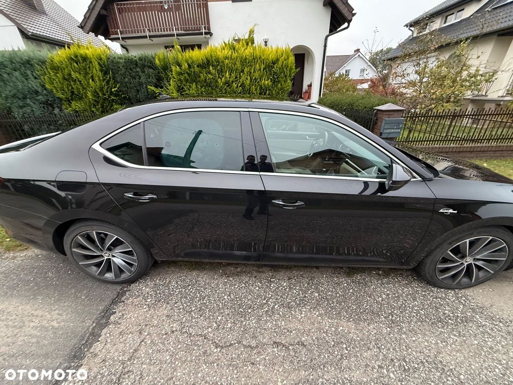 Skoda Superb 2.0 TDI L&K DSG - 3