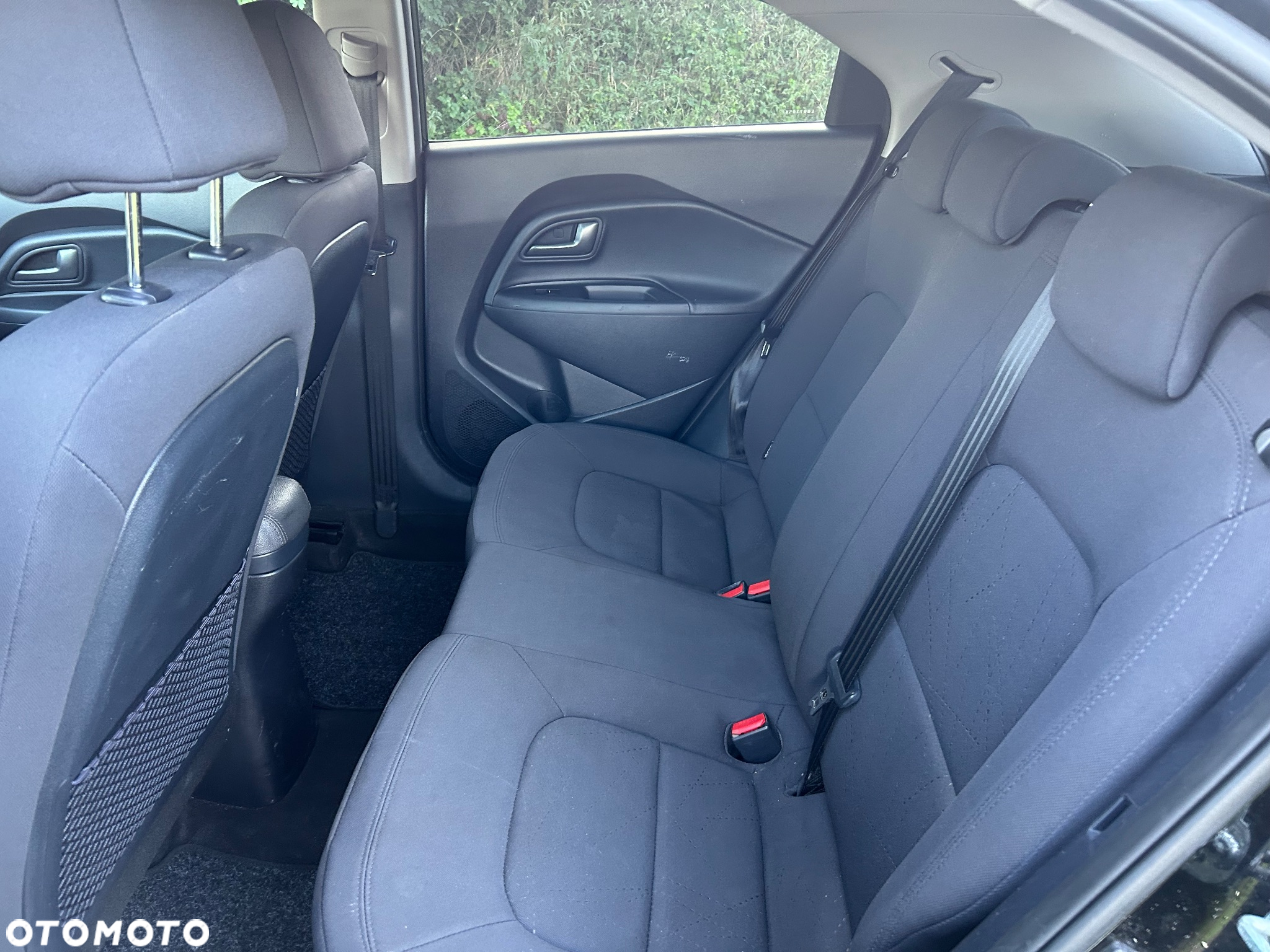 Kia Rio - 13