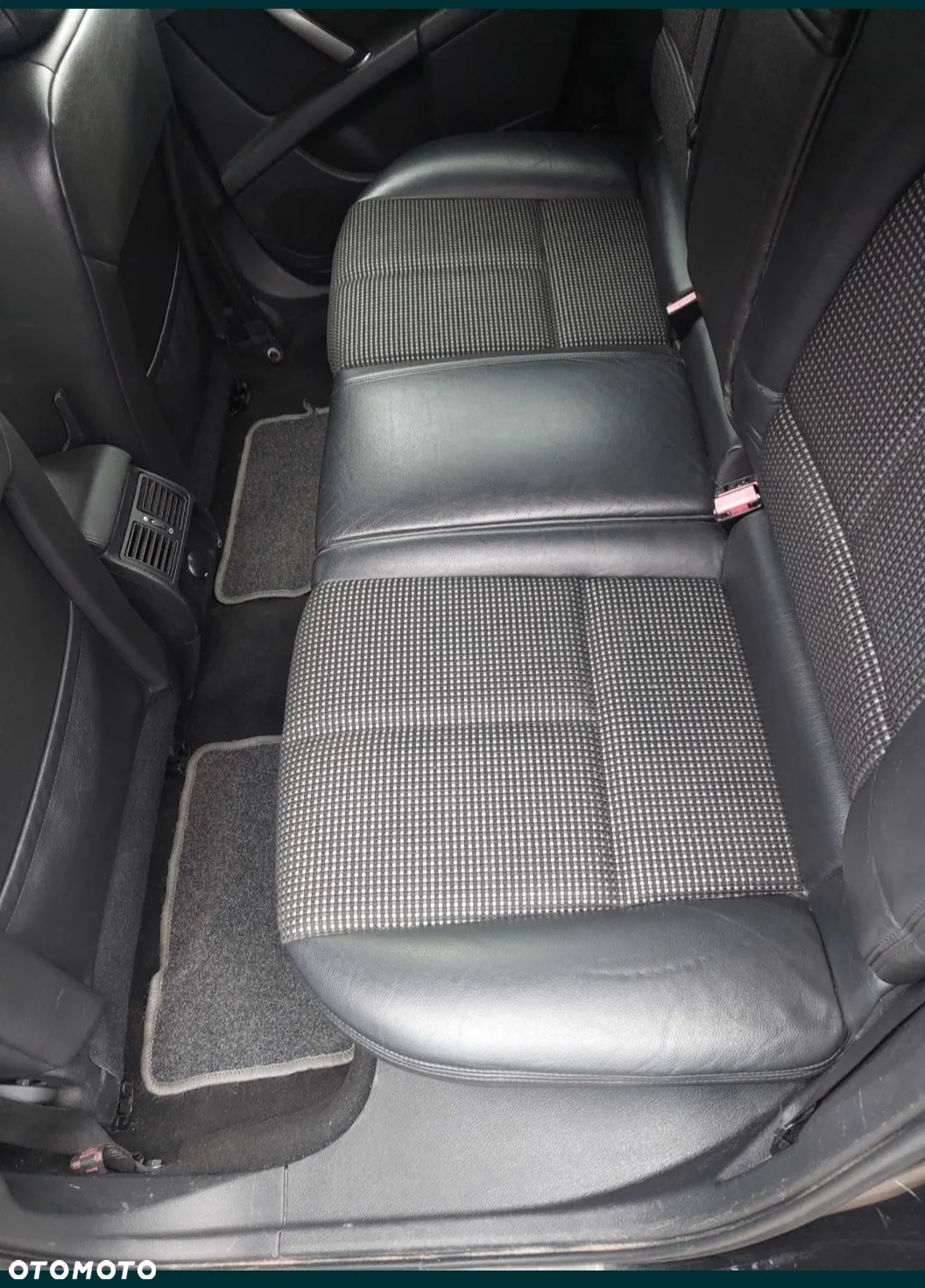 Peugeot 407 2.0 HDI ST Komfort EU3 - 3