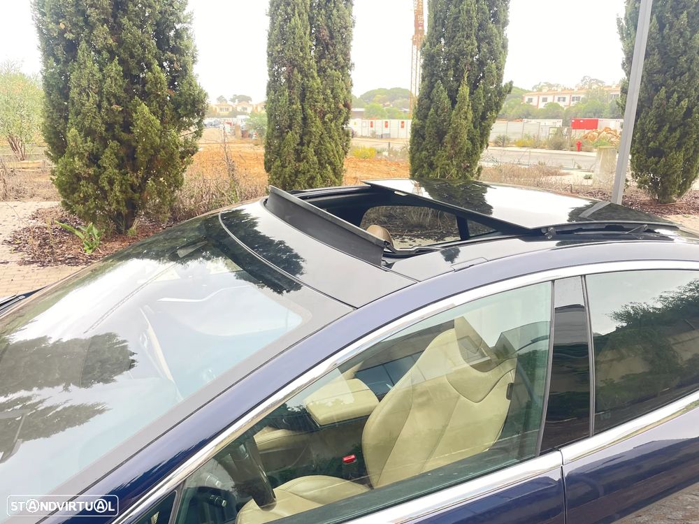 Tesla Model S Standard - 31