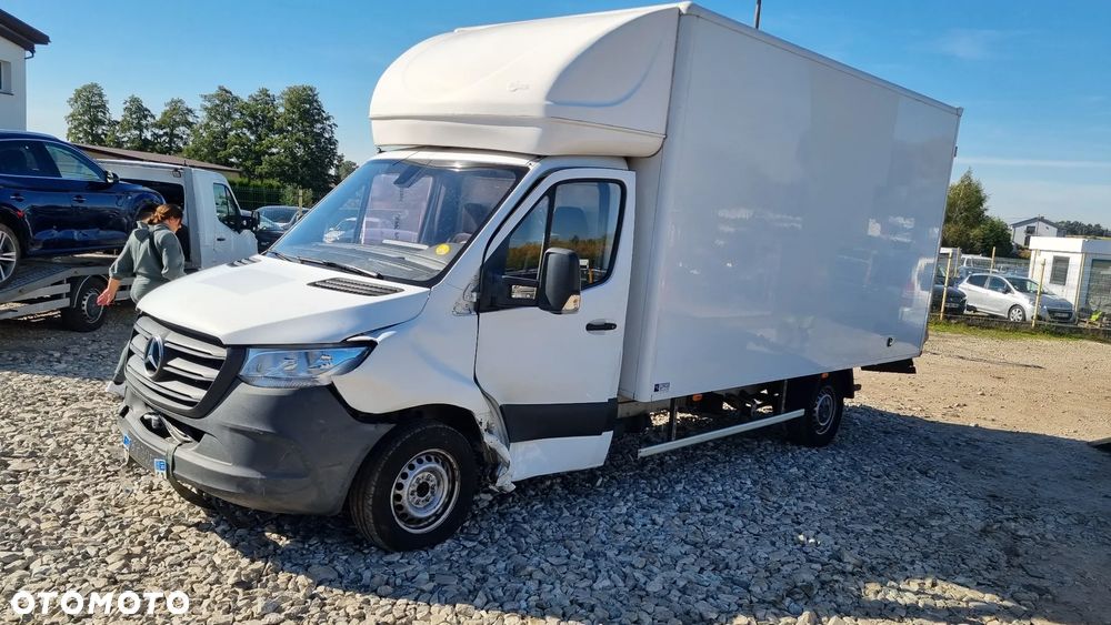 Mercedes-Benz Sprinter - 17