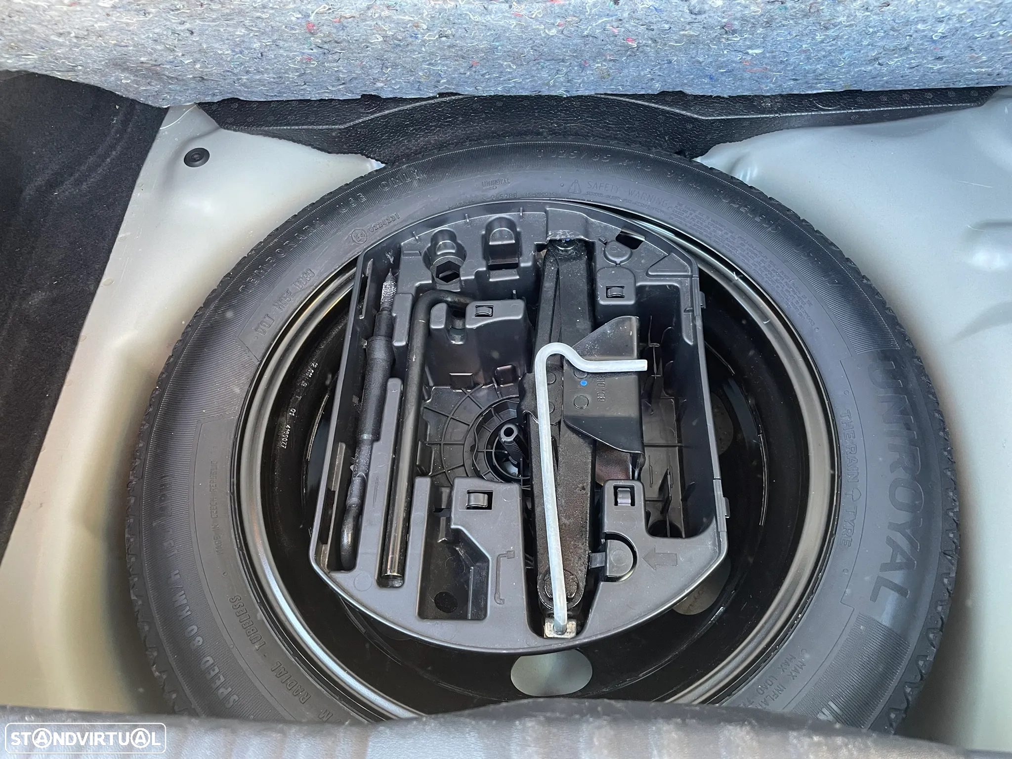 Citroën C3 1.5 BlueHDi C-Series - 21