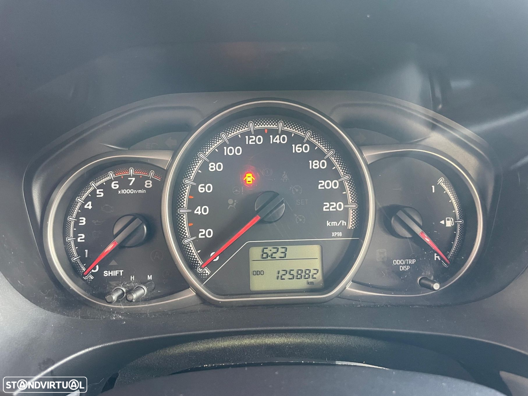 Toyota Yaris 1.0 VVT-i ACtive+AC - 9
