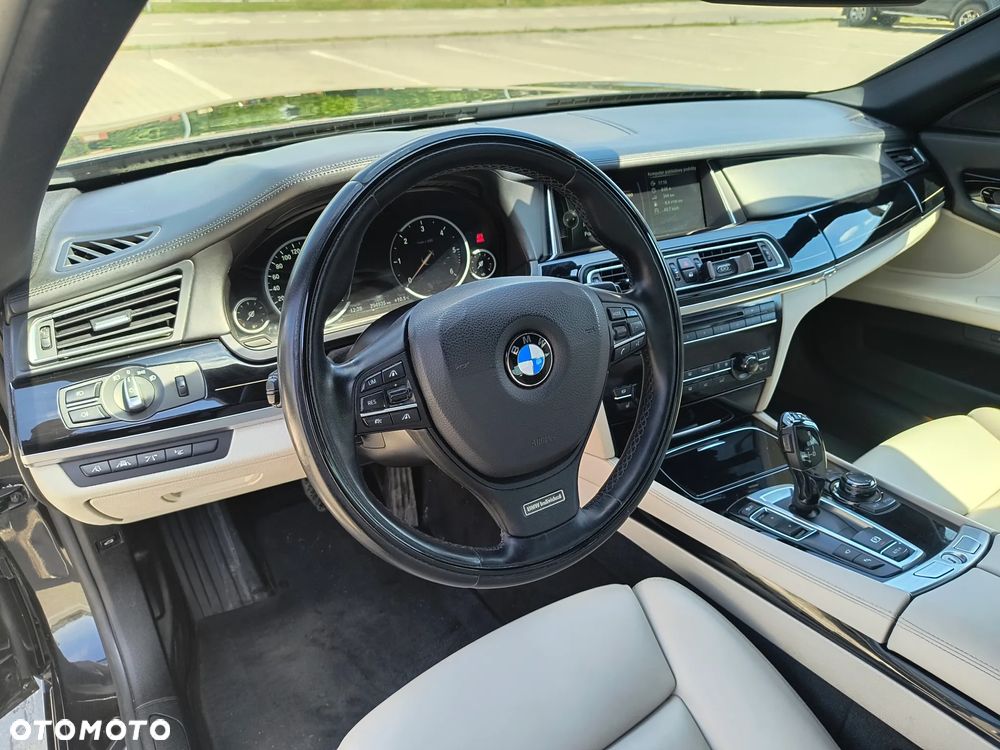 BMW Seria 7 730d - 7