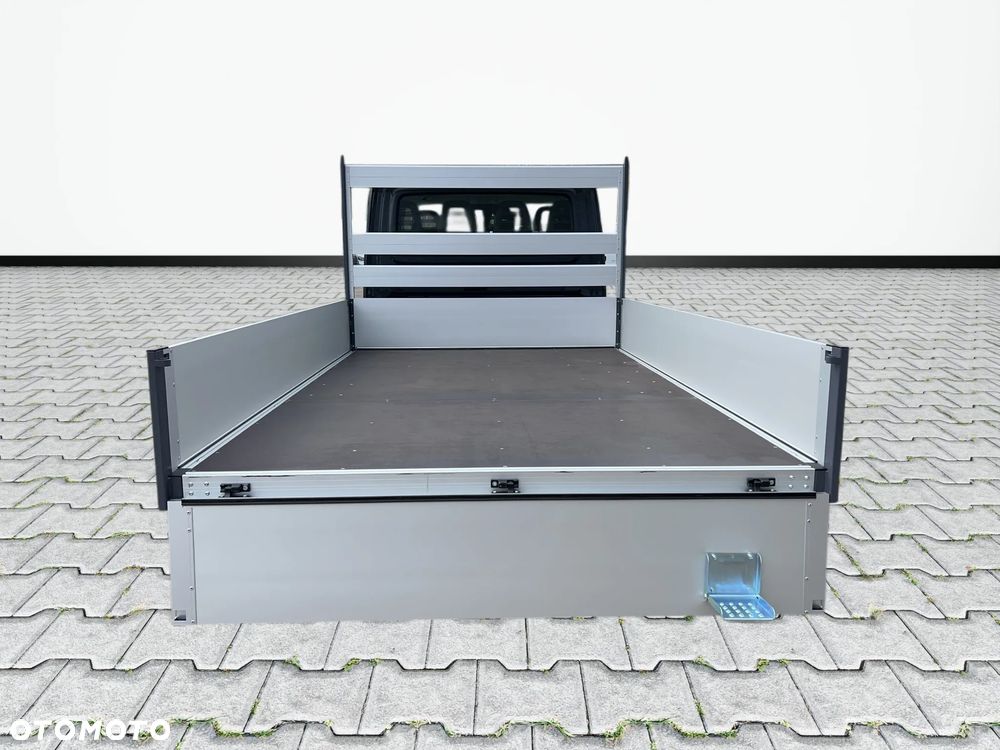 Iveco Daily 35S16H3.0 DOKA 3.0 Diesel 160KM Brygadowy 7-osób dostępny "od ręki" - 25