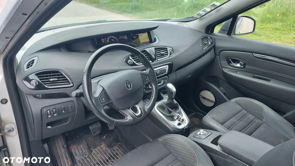 Renault Scenic - 12