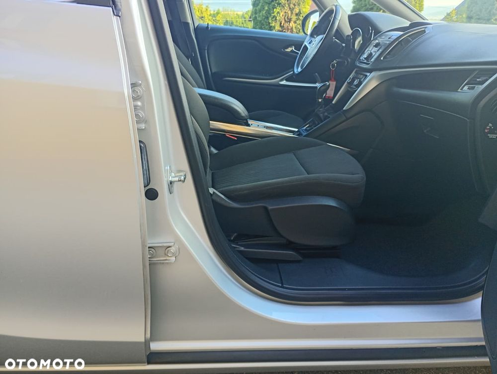 Opel Zafira Tourer 1.4 Turbo Active - 12