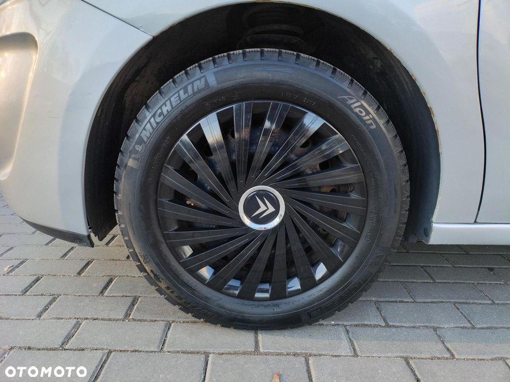 Citroën C3 VTi 95 Exclusive - 10