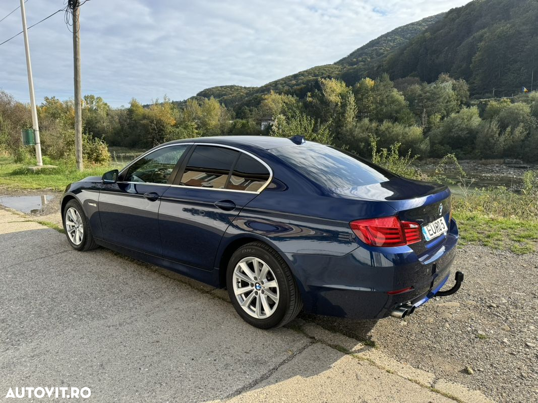 BMW Seria 5 523i Sport-Aut. - 5