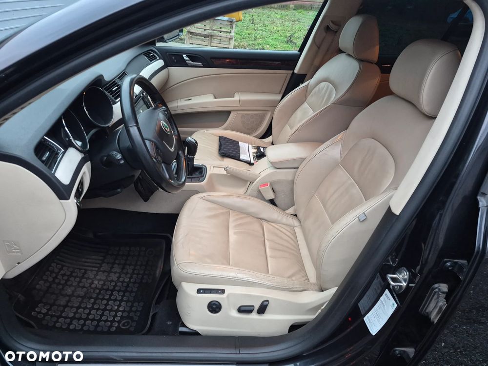 Skoda Superb 1.8 TSI Platinum - 9