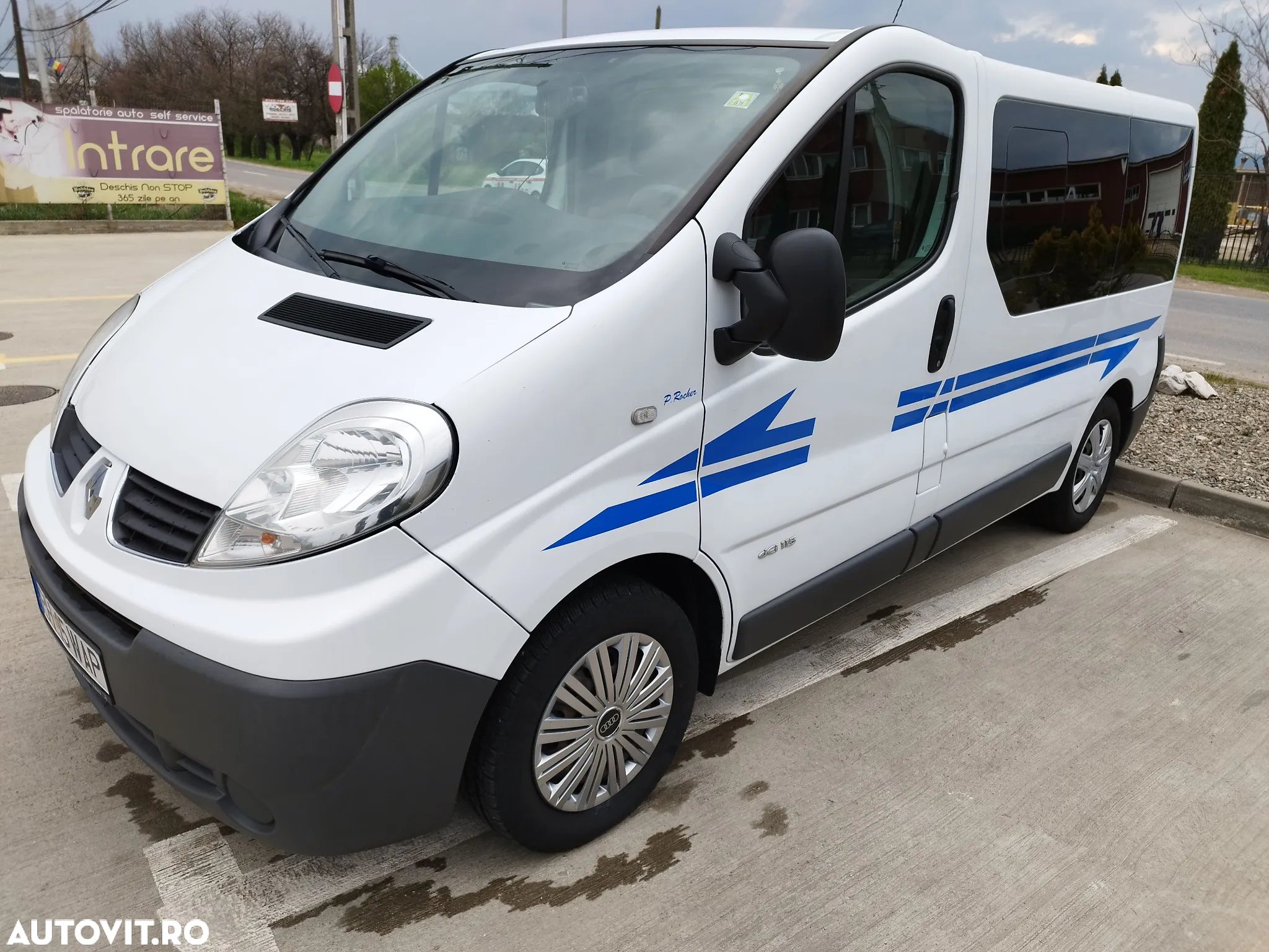 Renault TRAFIC - 33
