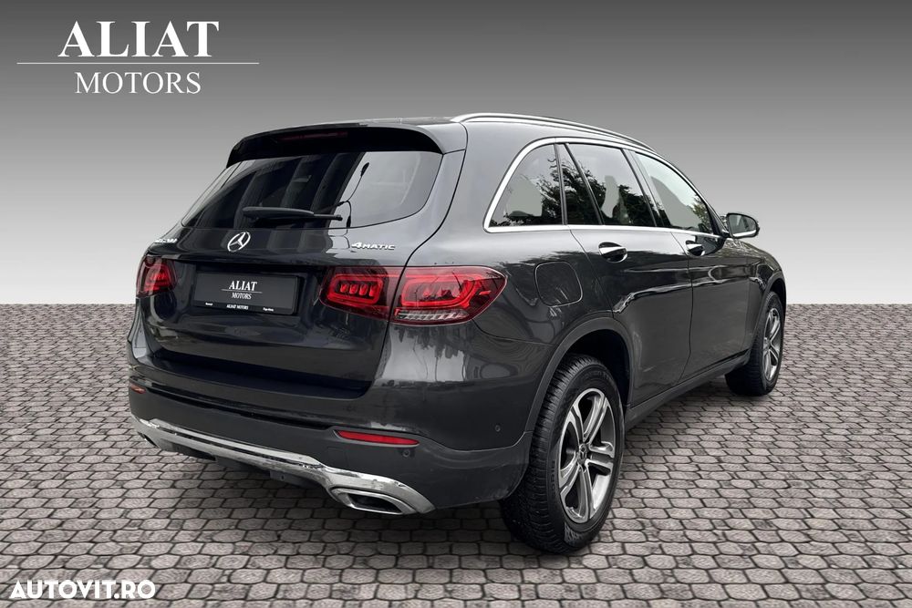 Mercedes-Benz GLC 200 4MATIC MHEV - 5