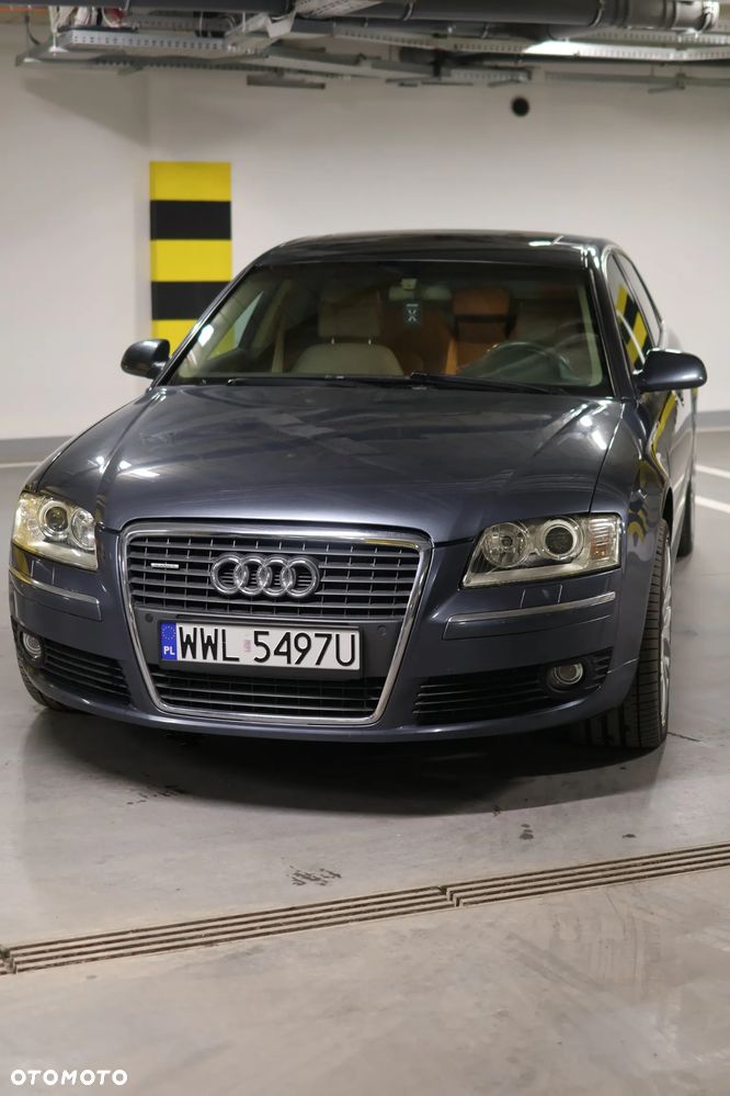 Audi A8 - 3