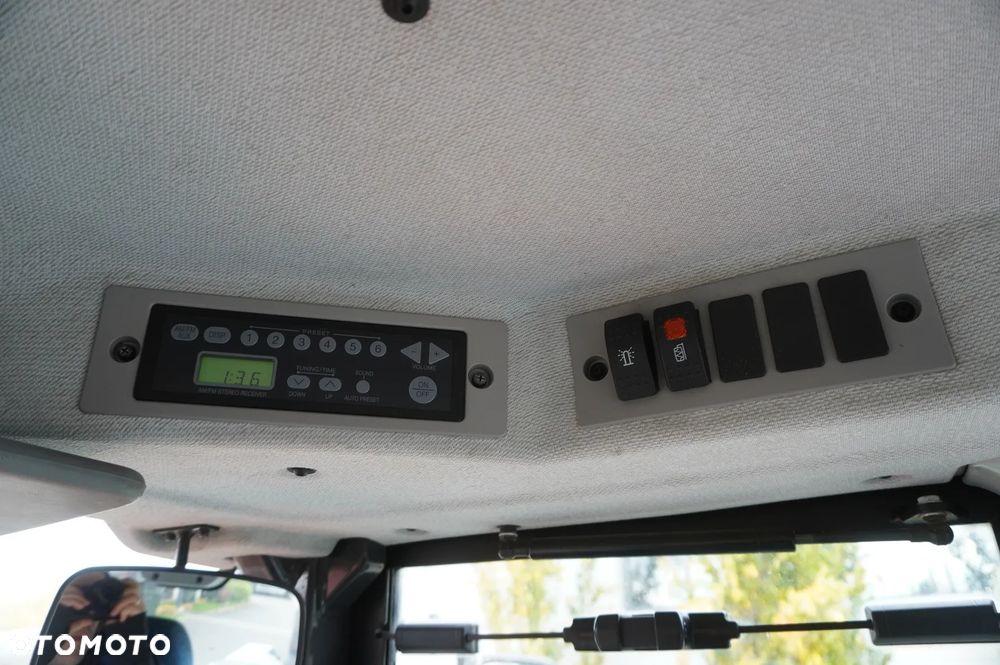 Hitachi ZW220 / 2 łyżki / Ładowarka przegubowa - 27