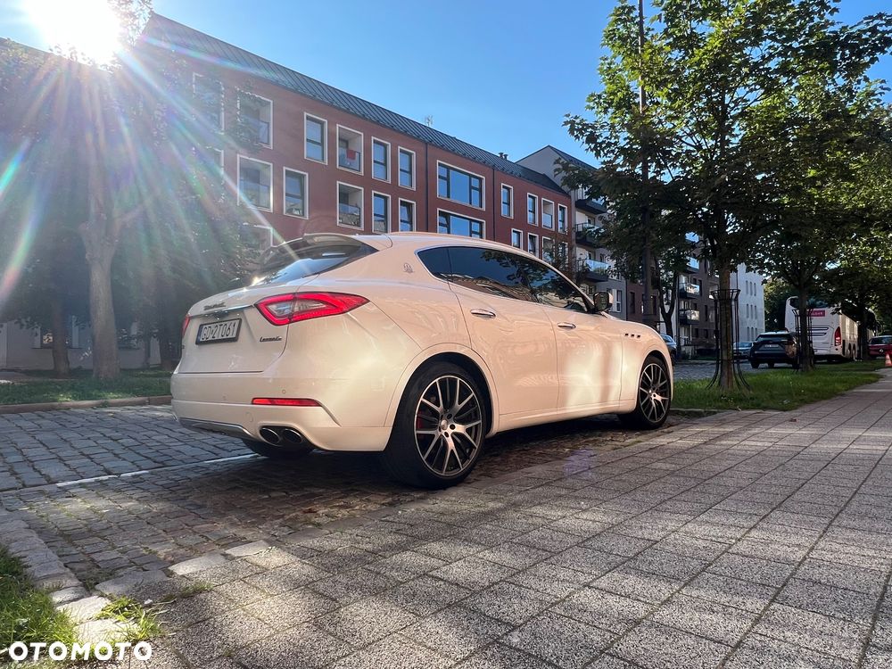 Maserati Levante Modena S - 5