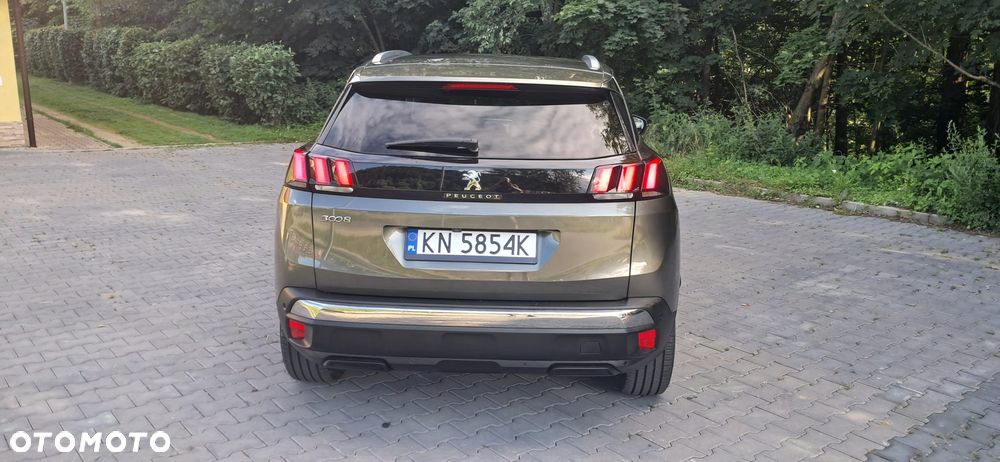 Peugeot 3008 1.2 PureTech Allure S&S EAT6 - 4