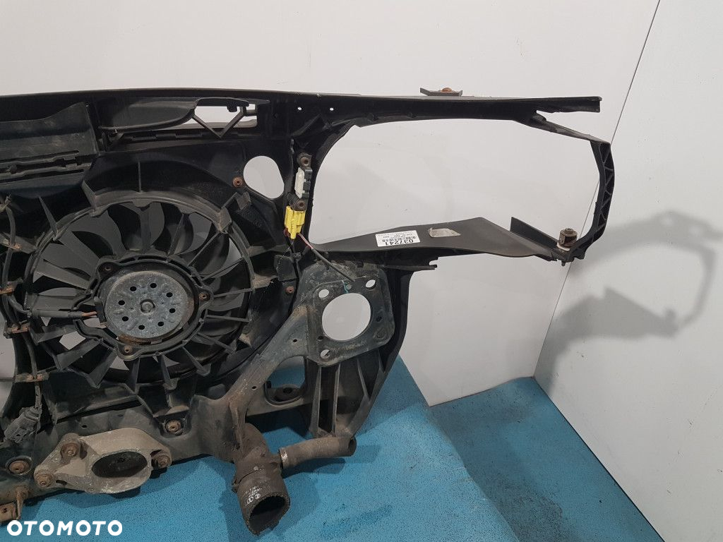 PAS PRZEDNI AUDI A4 B7 2.0 TDI - 8