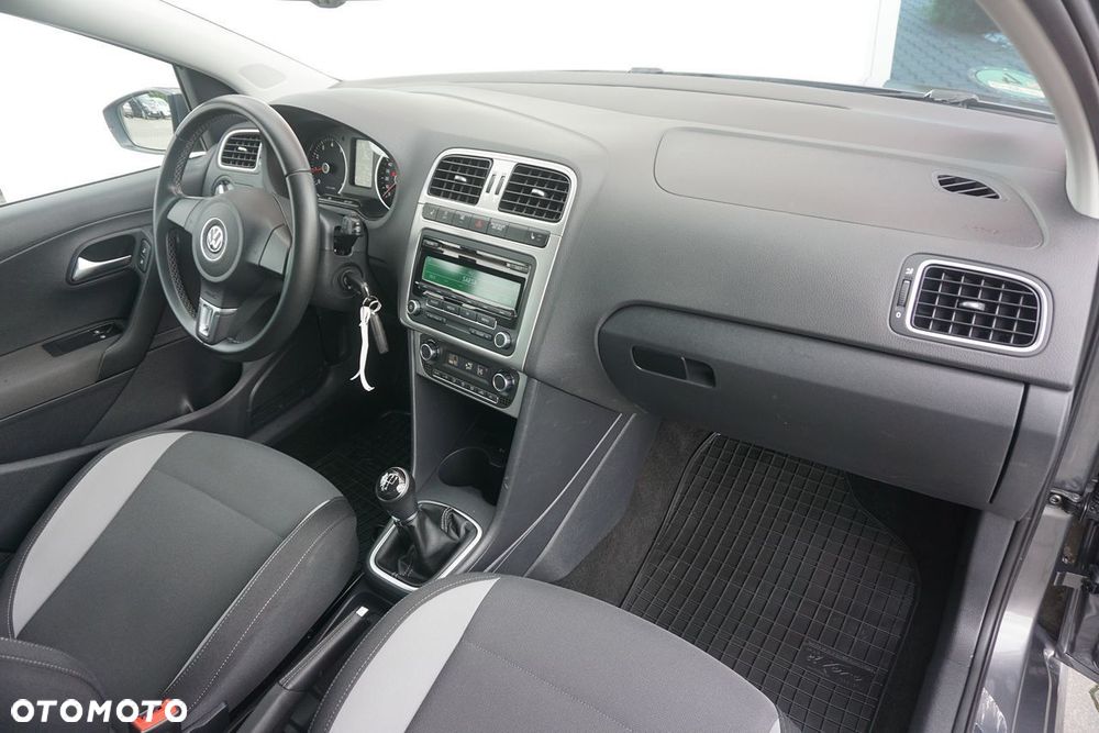 Volkswagen Polo 1.2 Comfortline - 6