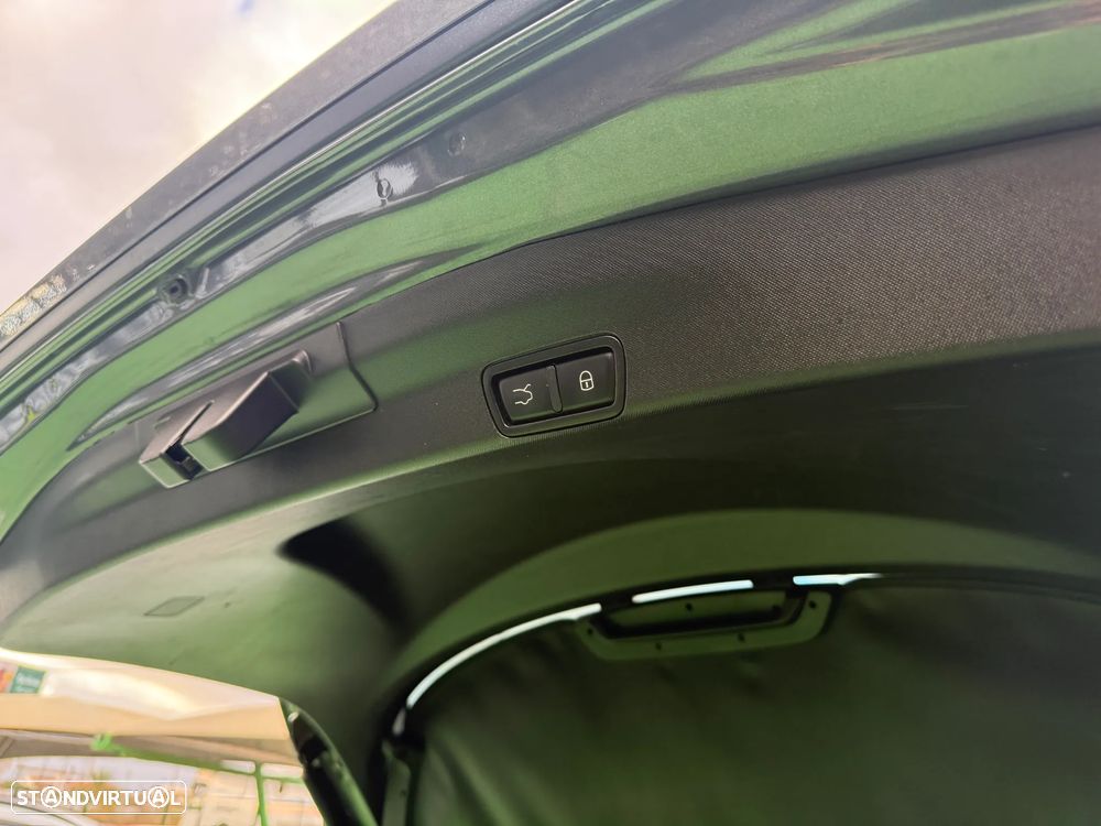 Alfa Romeo Stelvio 2.2 D B-Tech AT8 - 22