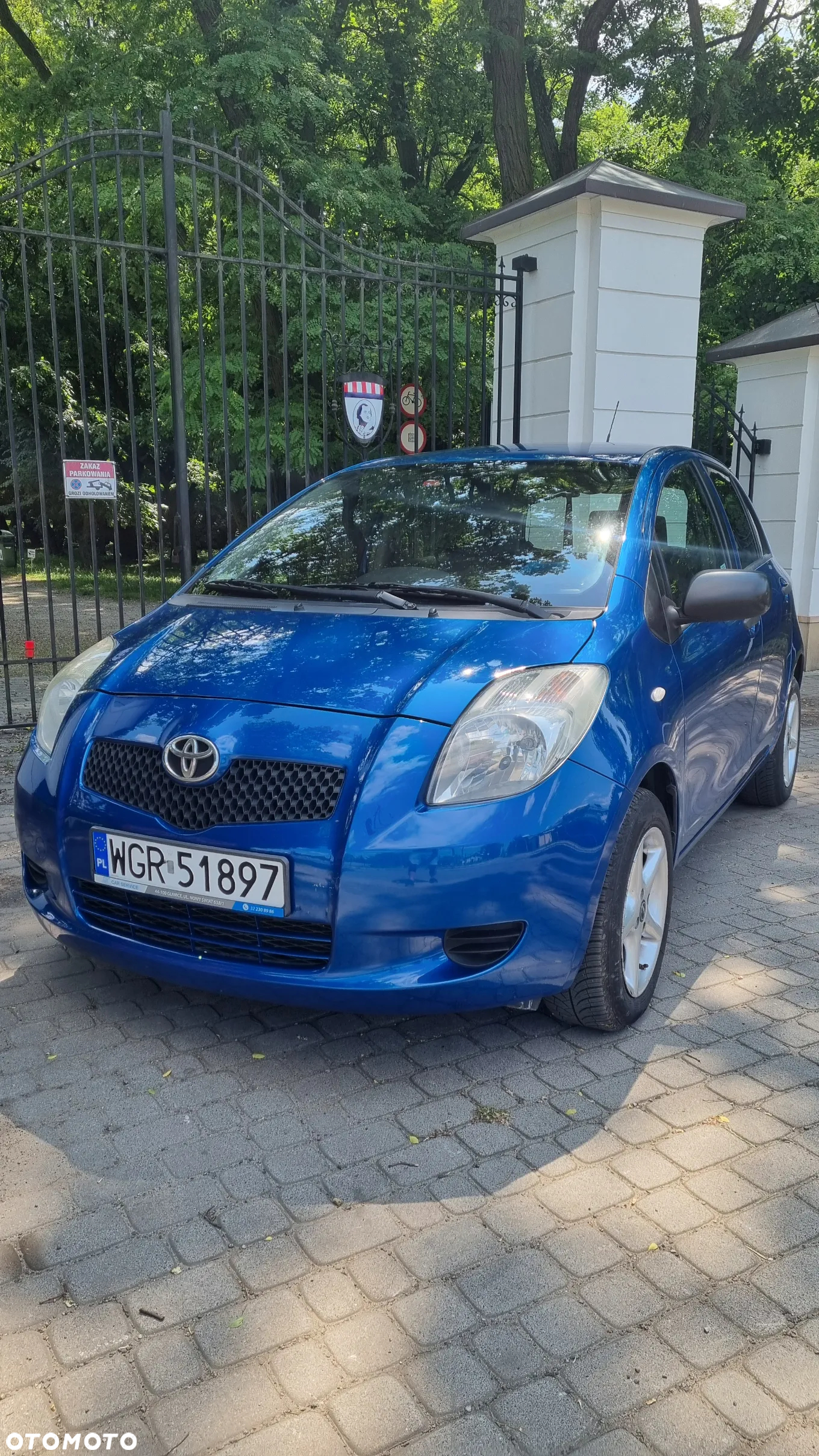 Toyota Yaris 1.0 Luna A/C - 3