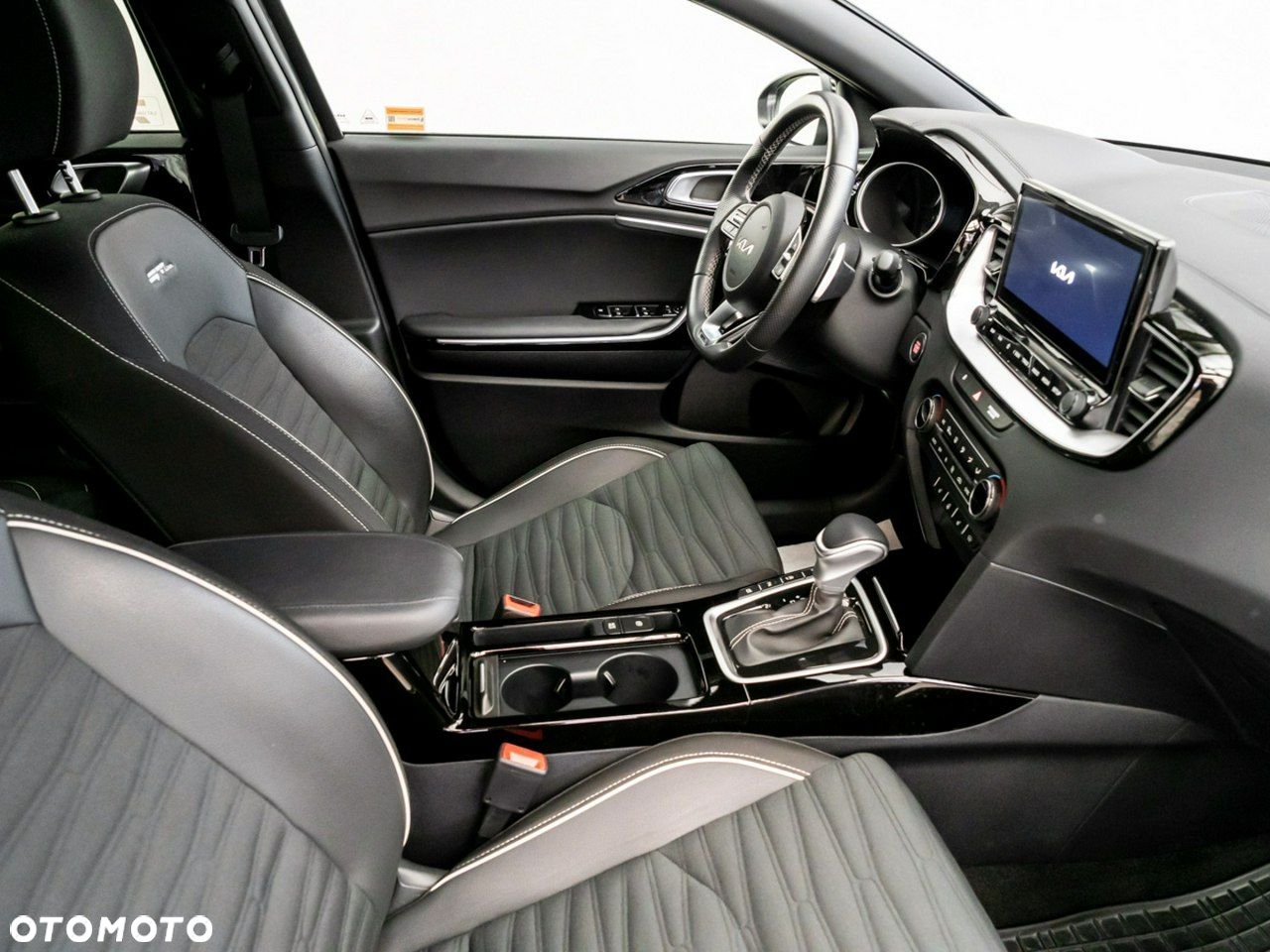 Kia ProCeed 1.5 T-GDI GT Line DCT - 21