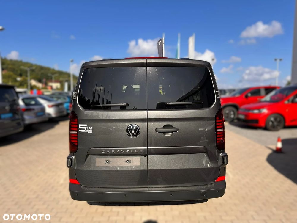 Volkswagen Caravelle 2.0 TDI L2 - 8