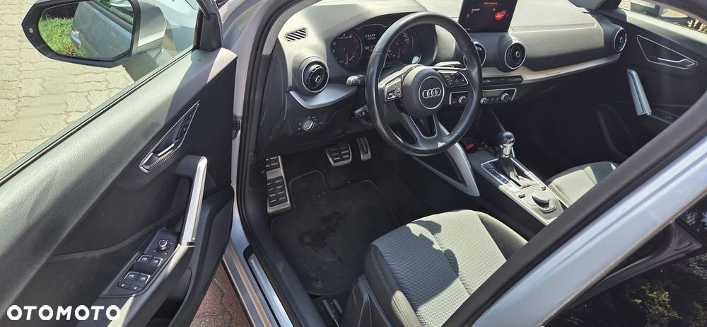 Audi Q2 35 TFSI Advanced S tronic - 4