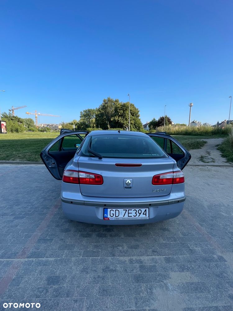 Renault Laguna 2.0 RXT - 7