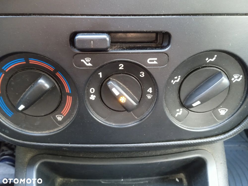 Fiat Qubo - 15