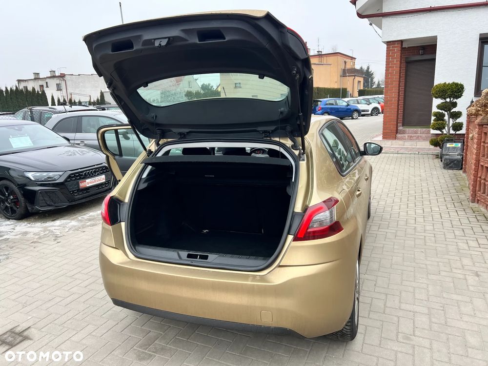 Peugeot 308 - 26