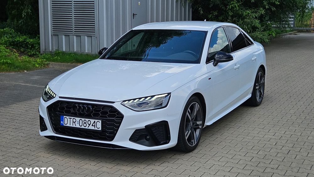 Audi A4 Limousine 35 TFSI mHEV S Line S tronic - 4