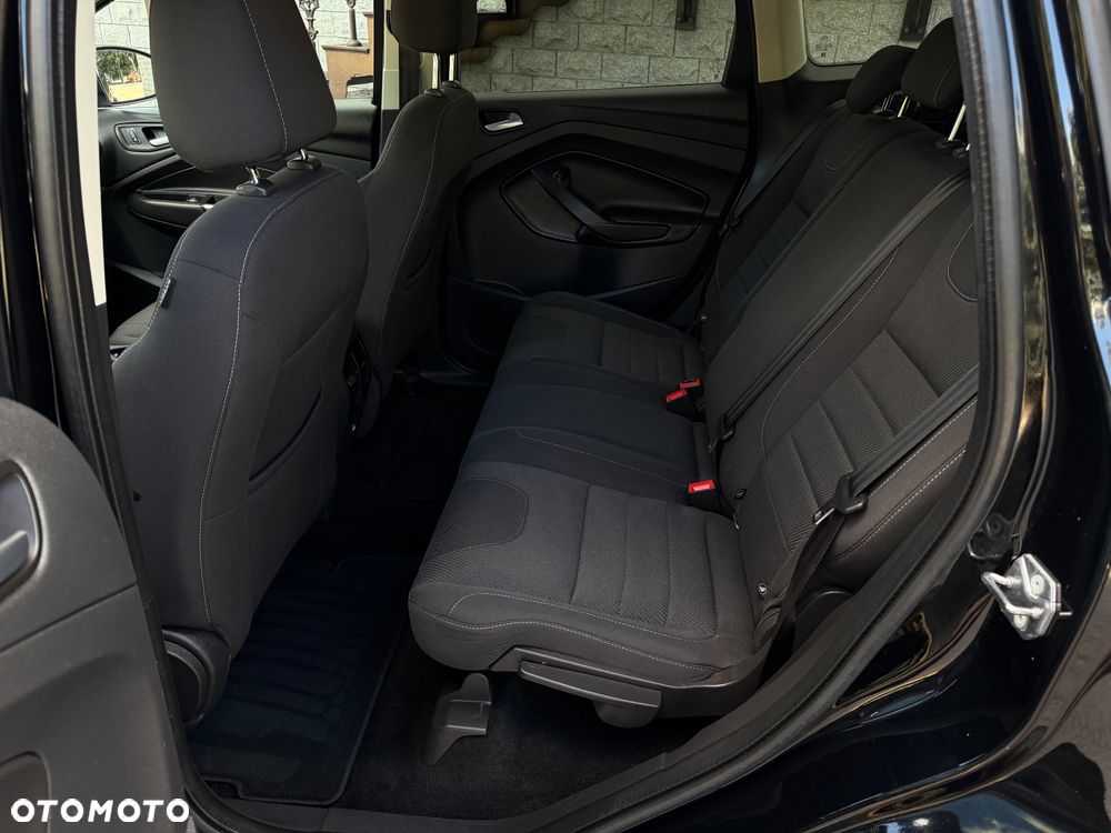 Ford Kuga 1.5 EcoBoost 2x4 Titanium - 22