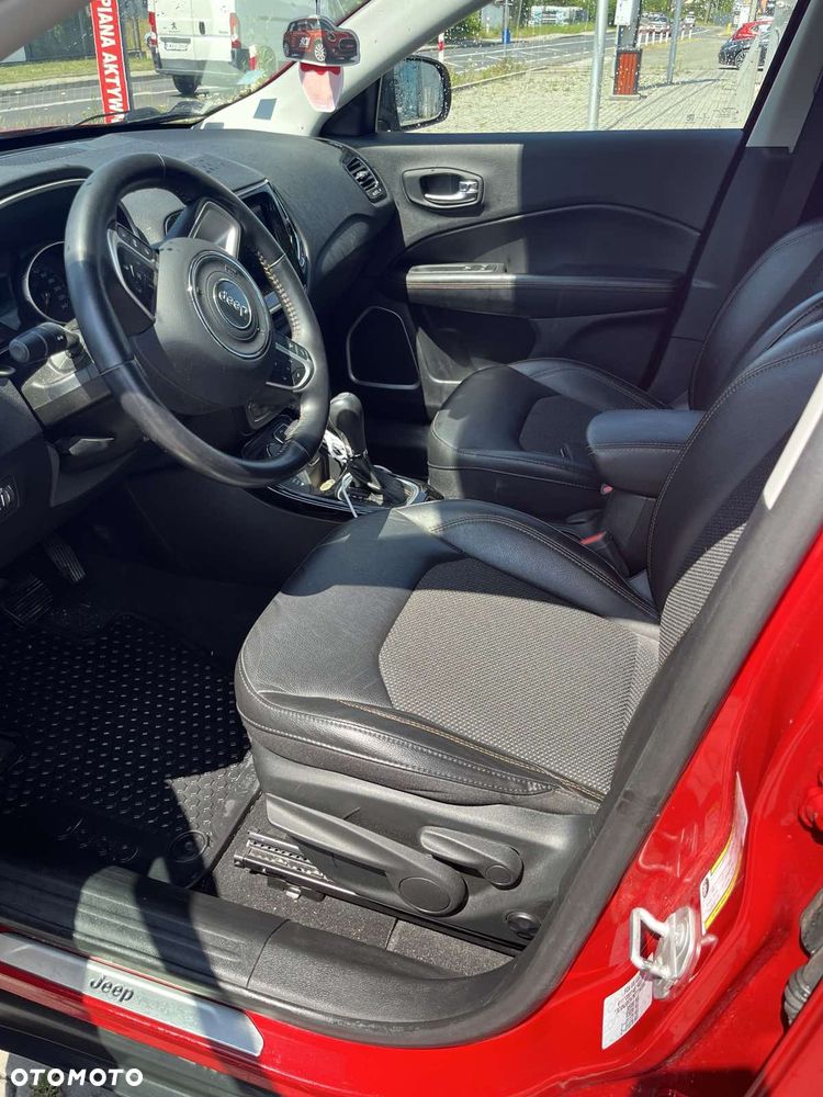 Volvo XC 90 - 10