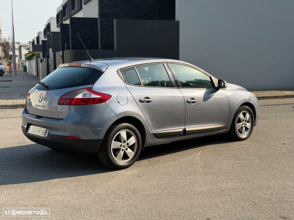 Renault Mégane 1.5 dCi Confort - 3