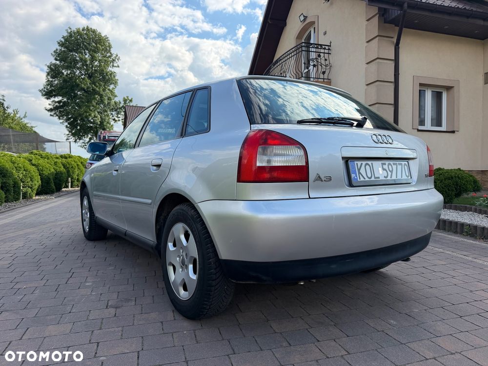 Audi A3 Sportback 1.6 Ambition - 6