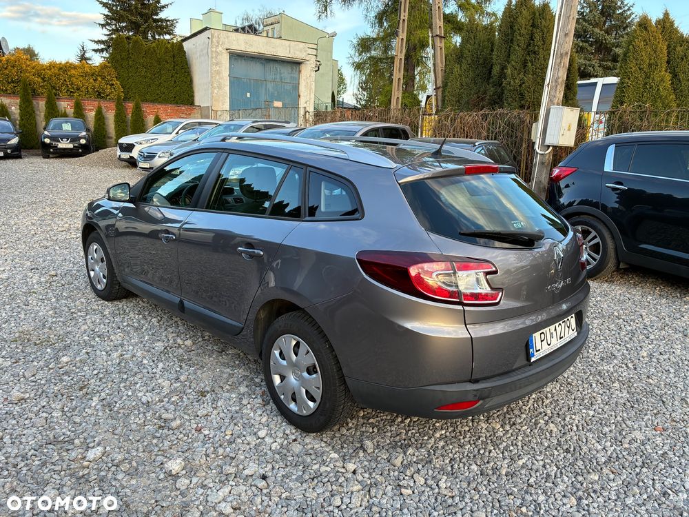 Renault Megane 1.6 16V Authentique - 5
