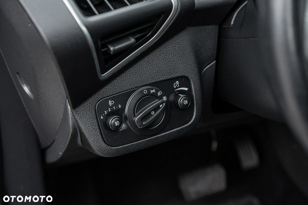 Ford Kuga - 29