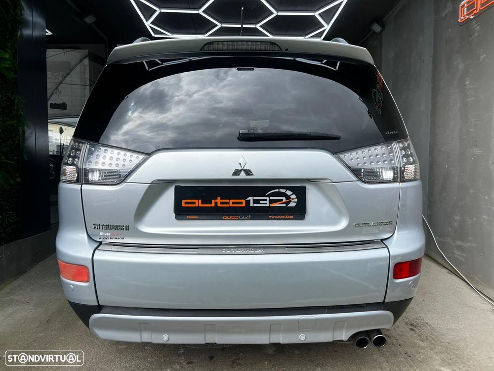 Mitsubishi Outlander 2.0 DI-D Intense 4WD - 5