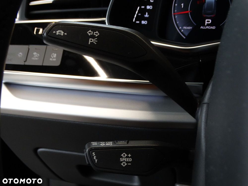 Audi Q8 - 11