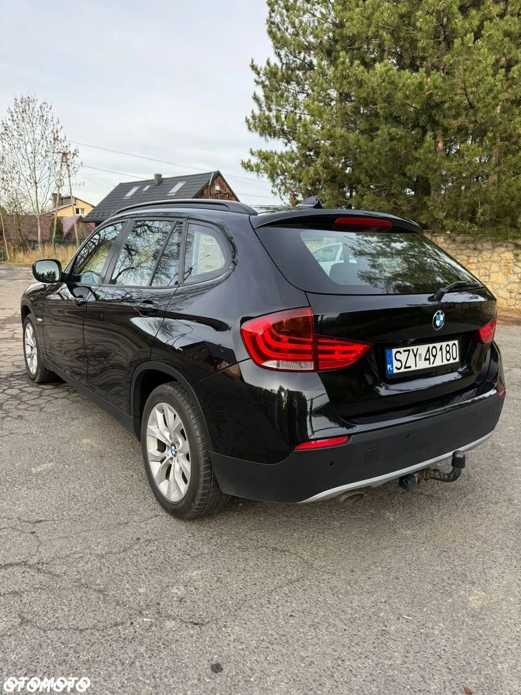 BMW X1 xDrive18d xLine - 3