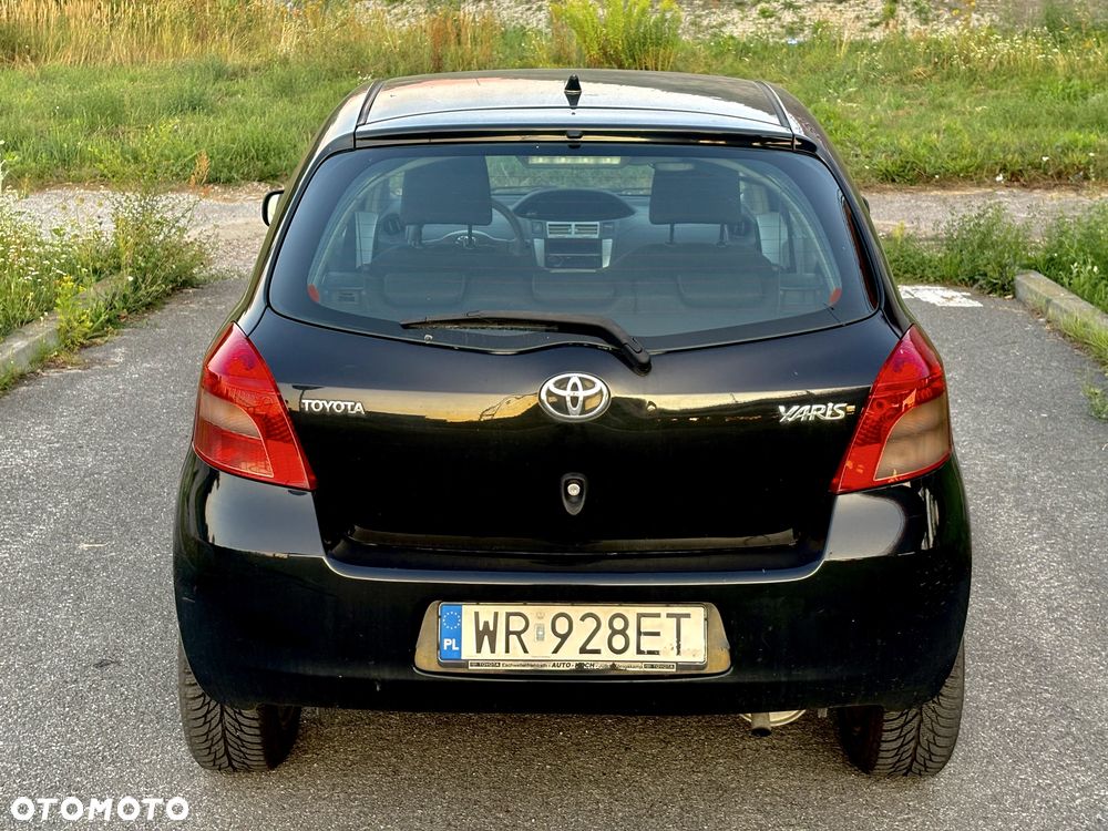 Toyota Yaris - 5