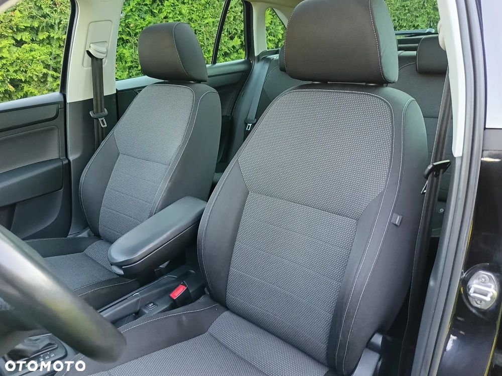 Skoda RAPID 1.6 TDI DSG Ambition - 15