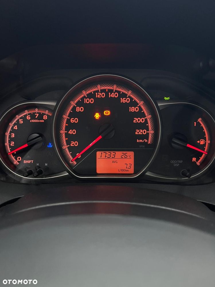 Toyota Yaris 1.33 Life - 13