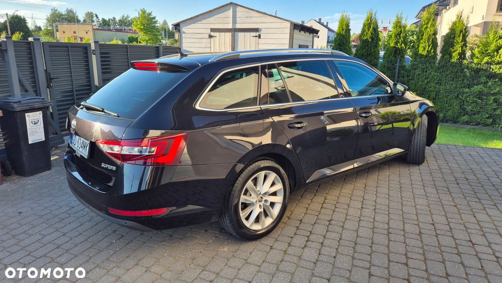 Skoda Superb 1.8 TSI Style DSG - 6