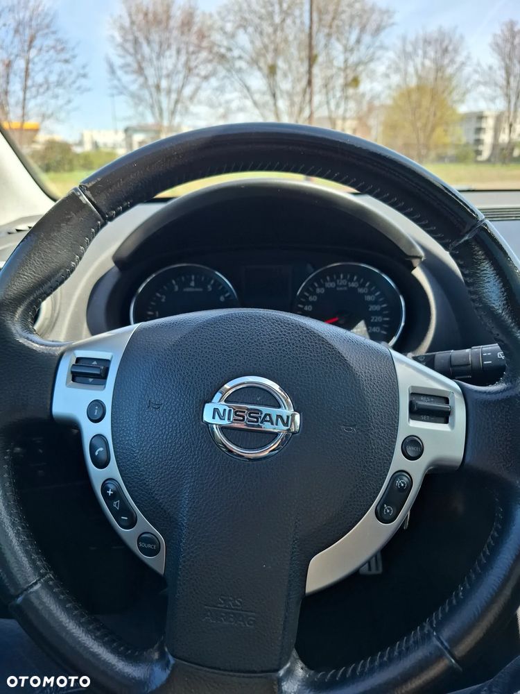 Nissan Qashqai - 21