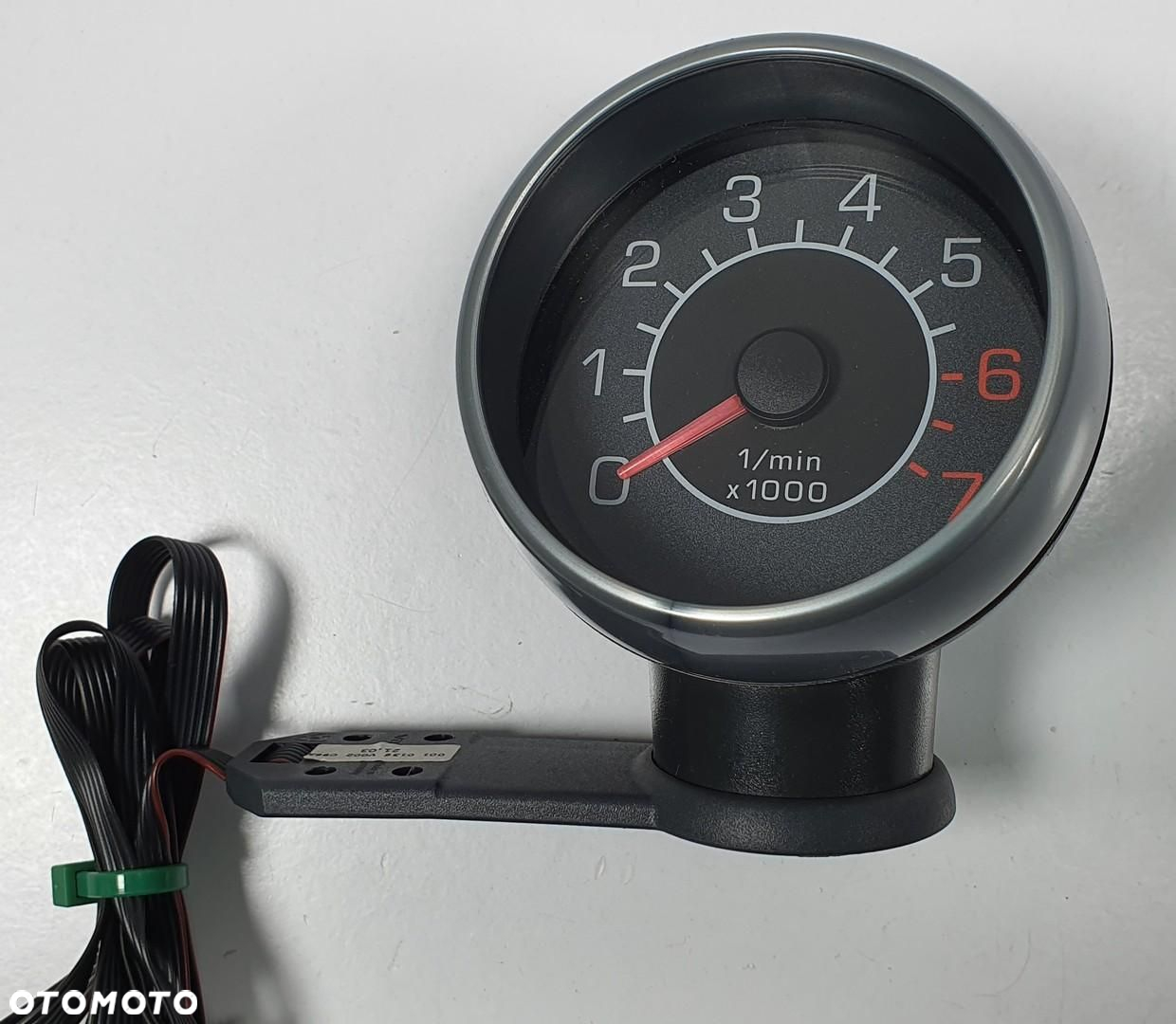 ZEGAR ZEGAREK OBROTOMIERZ SMART FORTWO 450 0010136V002 - 2