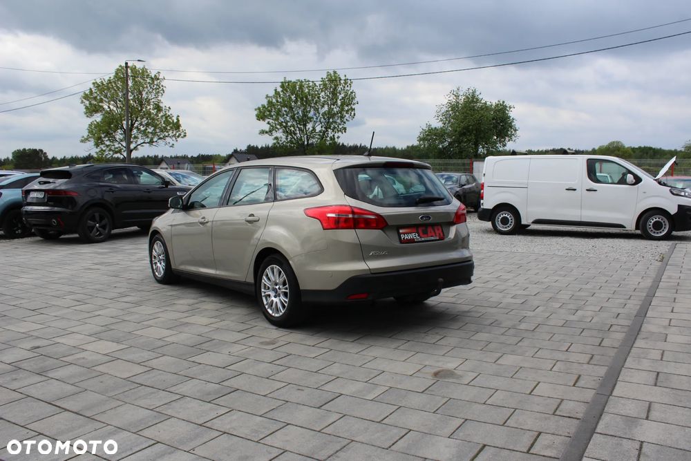 Ford Focus 1.6 TDCi ECOnetic 88g Start-Stopp-System Titanium - 7