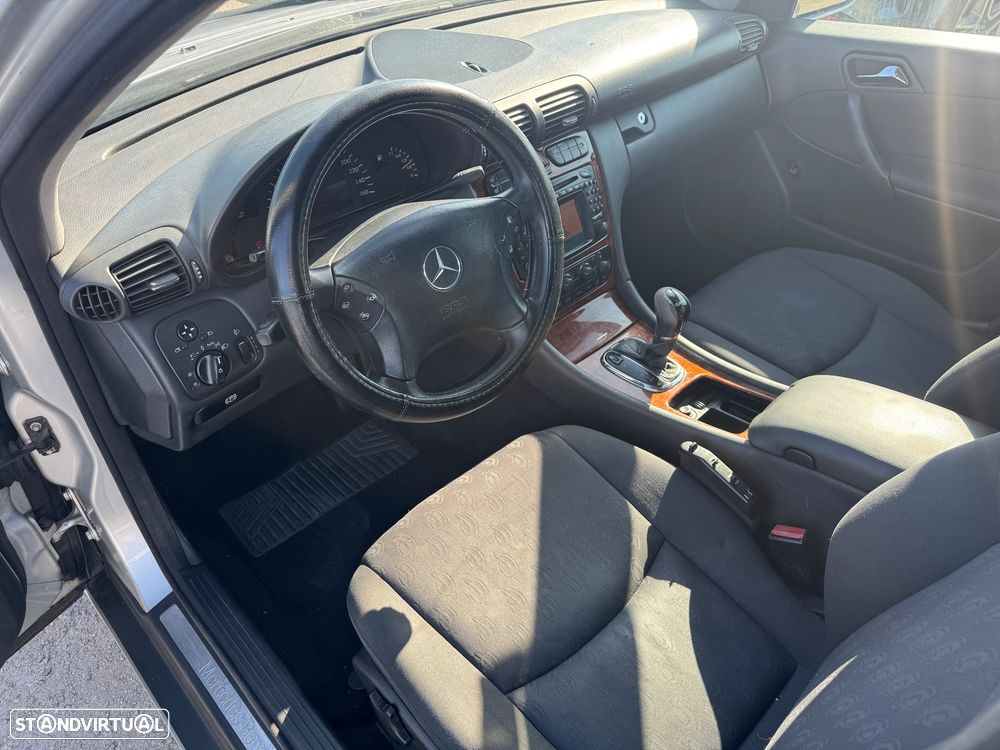 Mercedes-Benz C 220 - 8
