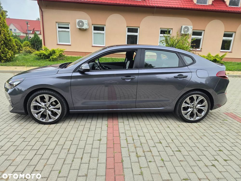 Hyundai i30 1.4 T-GDI Fastback Premium - 18